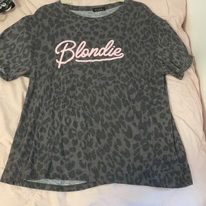 Leopard print t shirt